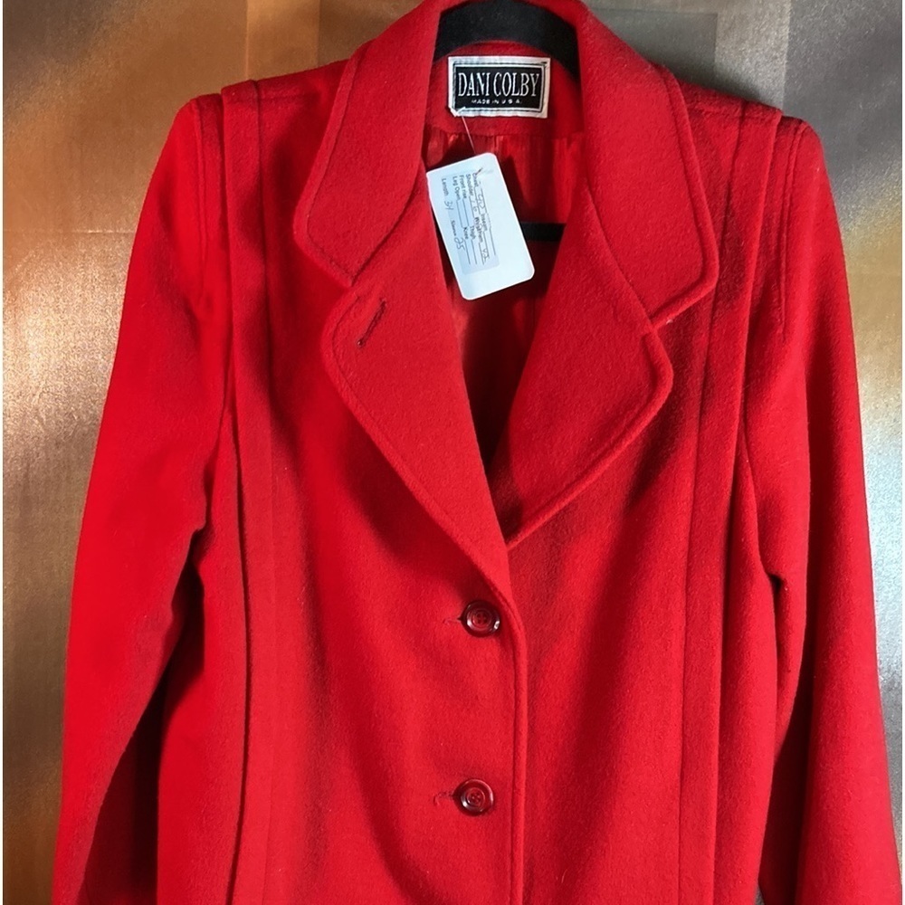 80’s red Dani Colby winter coat. Nice big shoulders! Made in the USA. 3 button.